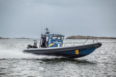 Högfartsbåt KBV 454 i full fart