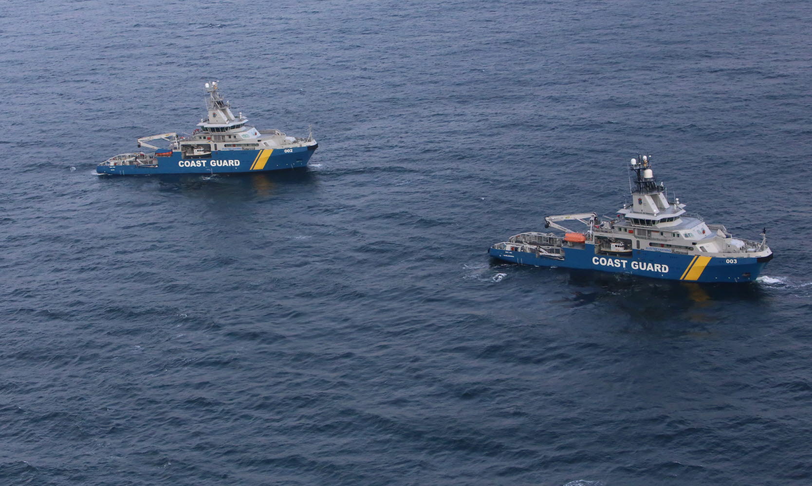 The combination vessels KBV 002 and KBV 003