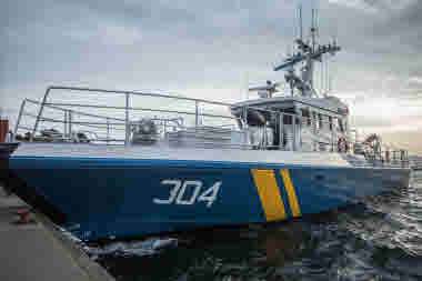 Monitoring ship KBV 304