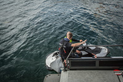 Samtal med vattenskoterförare